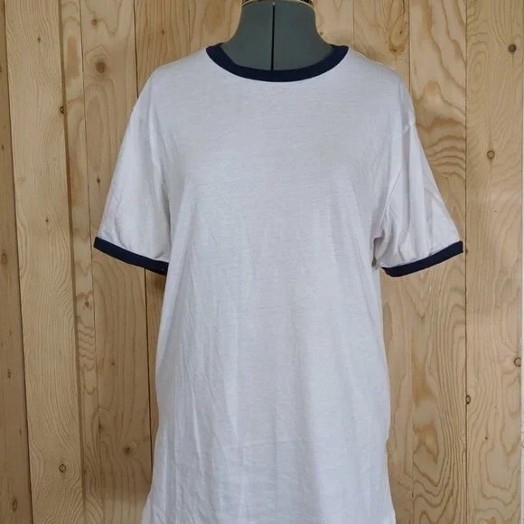 No Boundaries Mens White Tee M (38-40)1
